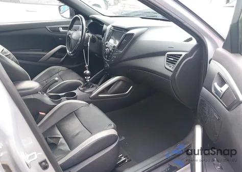 2016 Hyundai Veloster Turbo z USA, uszkodzony, nr VIN KMHTC6AE5GU284810